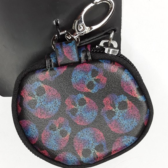 Earbuds / Headphones Storage Case Skulls Print Zip Closure Clasp Attachment - Picture 2 of 4